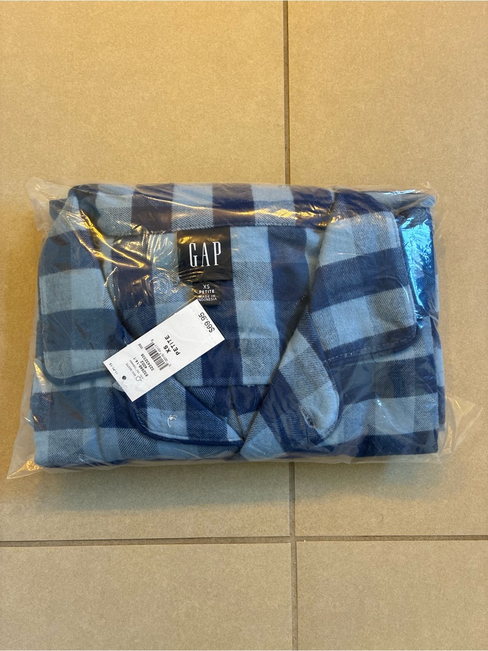 NWT GAP Navy and Light Blue Plaid pajama shirt